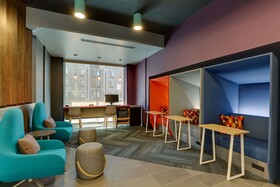 Tru by Hilton Smithfield I-95