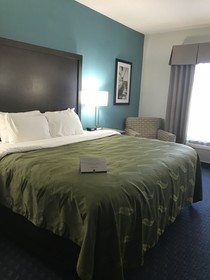 Blue Water Inn & Suites, BW Signature Collection