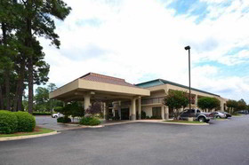 SureStay Plus Hotel by Best Western Southern Pines Pinehurst