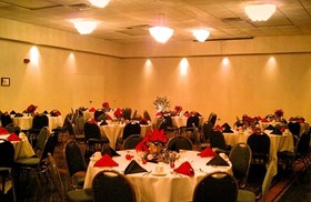 Days Inn & Conf Center by Wyndham Southern Pines Pinehurst
