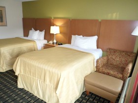 Days Inn & Conf Center by Wyndham Southern Pines Pinehurst