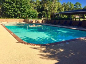 Mid Pines Inn & Golf Club