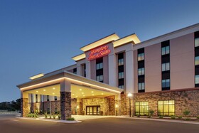 Hampton Inn & Suites by Hilton Southport