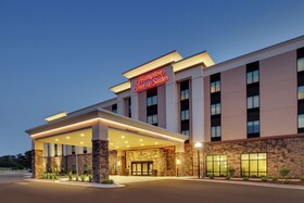 Hampton Inn & Suites by Hilton Southport