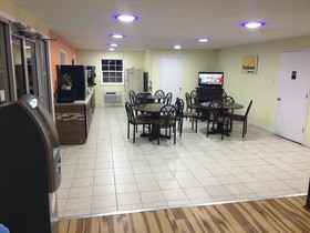 Days Inn by Wyndham Statesville