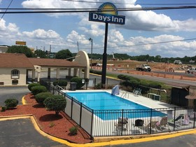 Days Inn by Wyndham Statesville