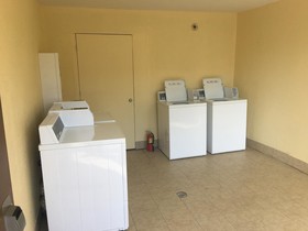 Days Inn by Wyndham Statesville