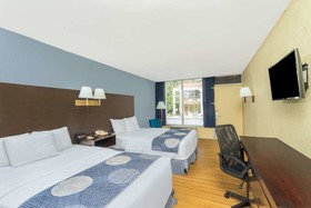 Days Inn by Wyndham Statesville
