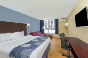 Days Inn by Wyndham Statesville