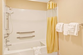 Days Inn by Wyndham Statesville