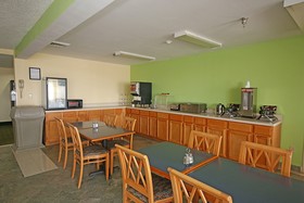 Microtel Inn & Suites by Wyndham Statesville