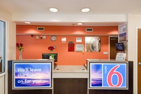 Motel 6 Statesville