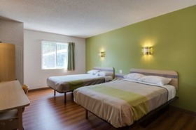 Motel 6 Statesville