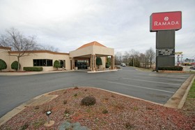 Ramada by Wyndham Statesville