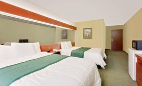 Microtel Inn & Suites by Wyndham Thomasville/High Point/Lexi
