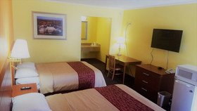 Roadway Inn