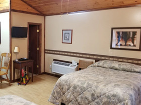 Uwharrie Cabins