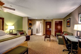 The Inn at River Landing