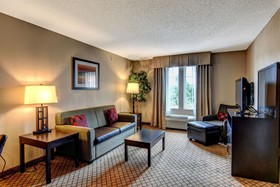 The Inn at River Landing