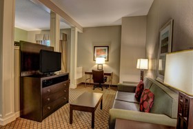 The Inn at River Landing