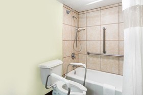 Days Inn by Wyndham Washington