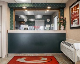 Econo Lodge North Washington