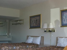 Washington Motel by OYO