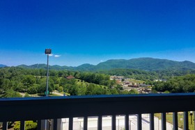 Econo Lodge Waynesville