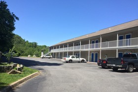 Econo Lodge Waynesville
