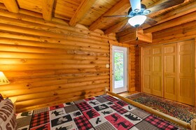 Smokies Overlook Lodge