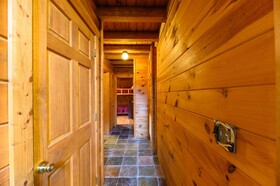 Smokies Overlook Lodge