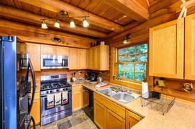 Smokies Overlook Lodge