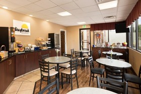 Days Inn by Wyndham Weldon Roanoke Rapids
