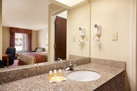 Days Inn by Wyndham Weldon Roanoke Rapids