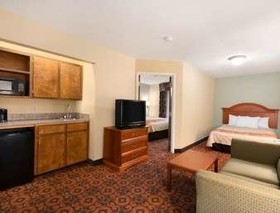 Days Inn by Wyndham Weldon Roanoke Rapids
