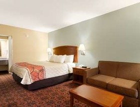 Days Inn by Wyndham Weldon Roanoke Rapids