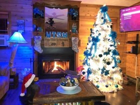 Smoky Mountain Views Cabins