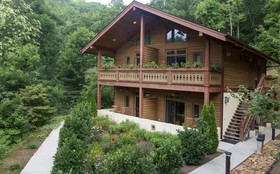 The Chalet Suites Boutique Hotel