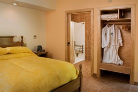 The Chalet Suites Boutique Hotel