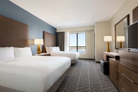 Embassy Suites by Hilton Wilmington Riverfront