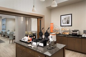 Hampton Inn Wilmington Downtown