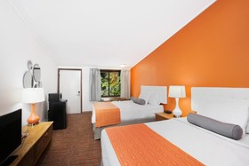 Howard Johnson by Wyndham Wilmington