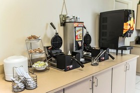 MainStay Suites