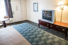 Rodeway Inn & Suites Wilmington North