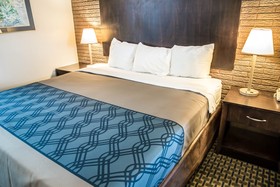 Rodeway Inn & Suites Wilmington North