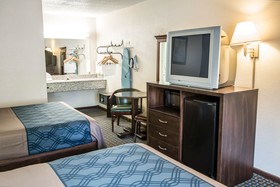 Rodeway Inn & Suites Wilmington North