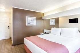 Microtel Inn & Suites by Wyndham Wilson