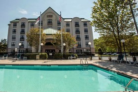 Comfort Suites Hanes Mall
