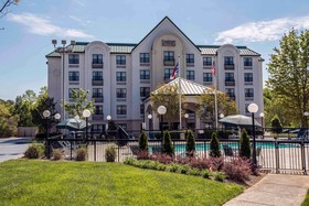 Comfort Suites Hanes Mall