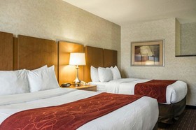 Comfort Suites Hanes Mall